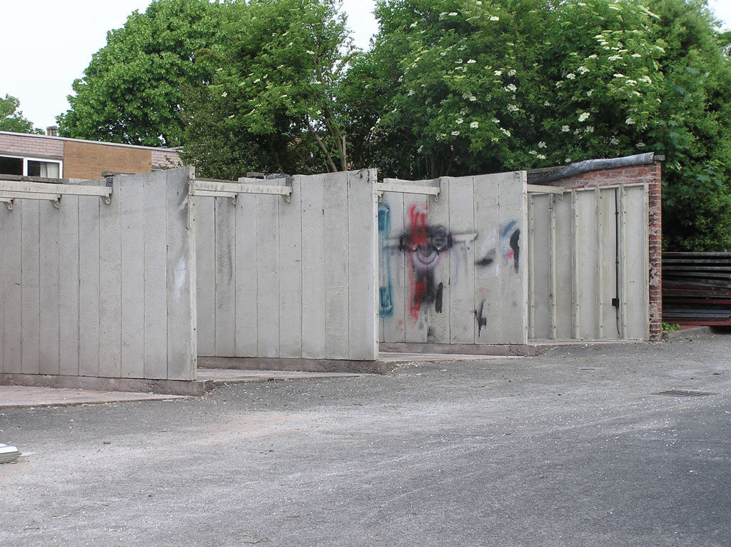 Battery Garage refurbishments 4 blocks/bays before refurbishment