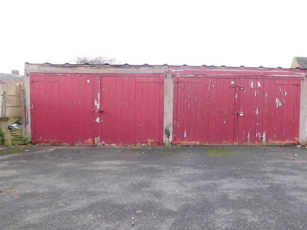 Battery Garage Refurbishment - System WNR Battery Garages