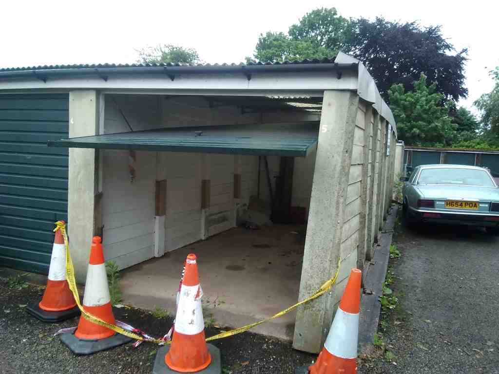 single battery garage refurbishment Stratford before